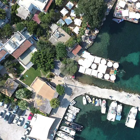 Hotel Velena Golturkbuku